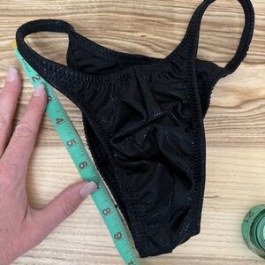 NEW Mens Bodybuilding Posing Trunks